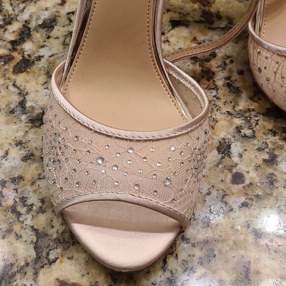 NWOT Badgley Mischka-Jewelry, Justina Heels Size 7.5 - Picture 3 of 10